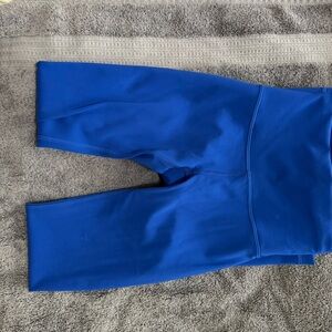 Women’s lululemon wunder train legging 28”